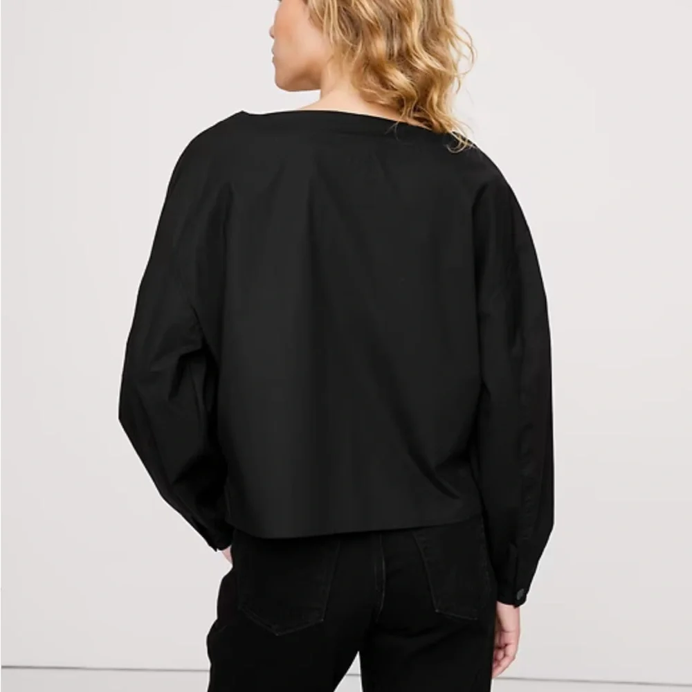 Black Cotton Poplin Volume-Sleeve Top - Picture 2 of 5